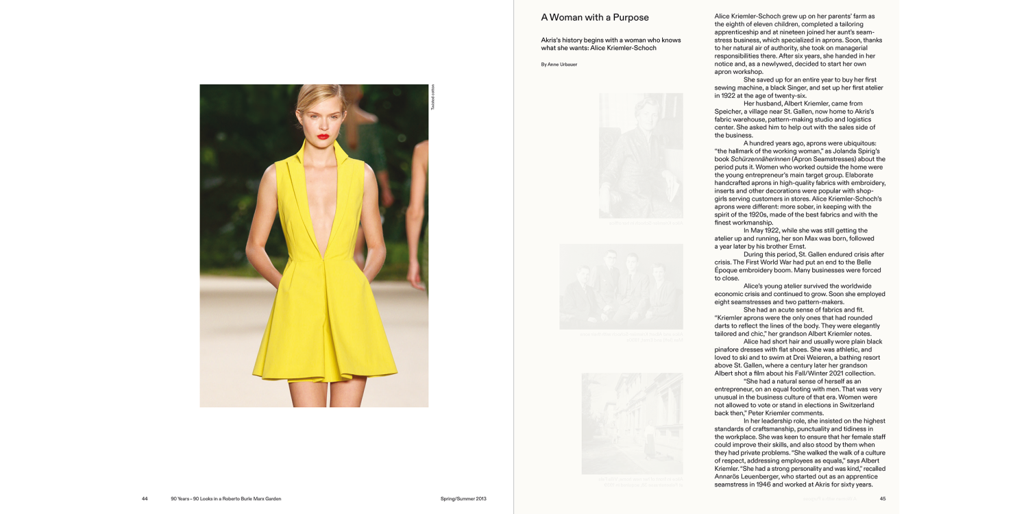 Buchseite aus Akris. A Century in Fashion